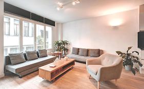 Light House Lodge. Apartment In Center Of Antwerp